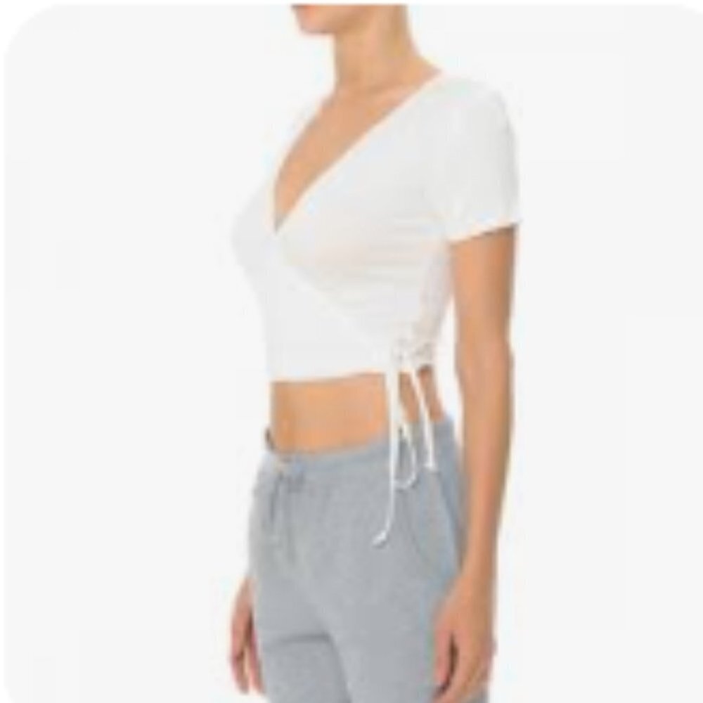 Guess White ribbed surplice V-neck crop top side tie size Medium